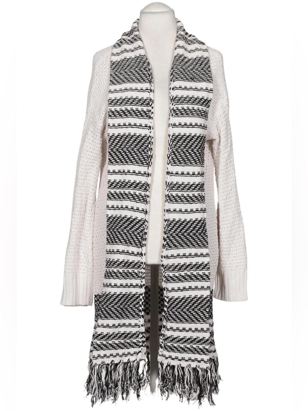 H&M White and Black Open-Knit cardigan - Picture 4 of 10